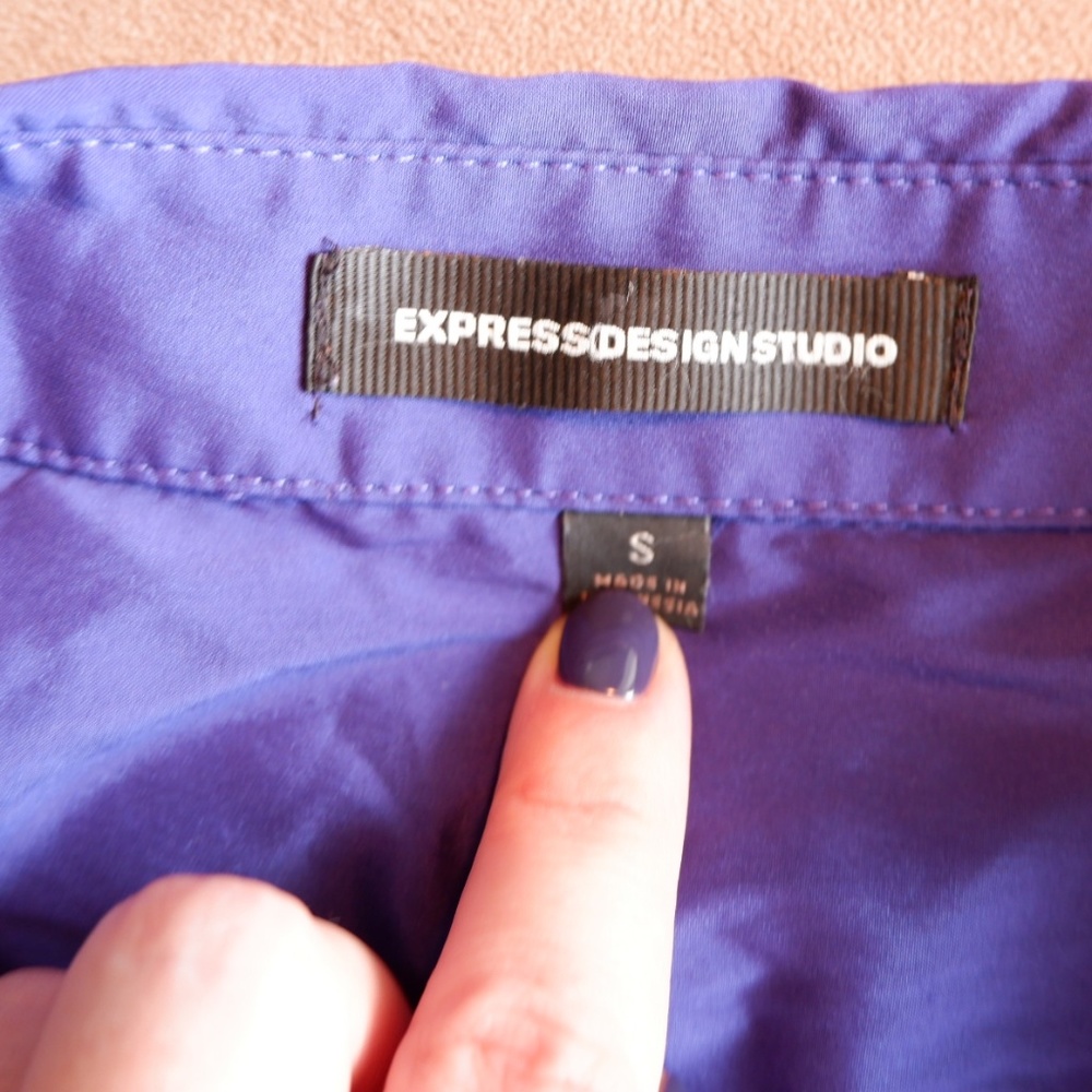 Express Ruffle Dress Shirt - Picture 4 of 8